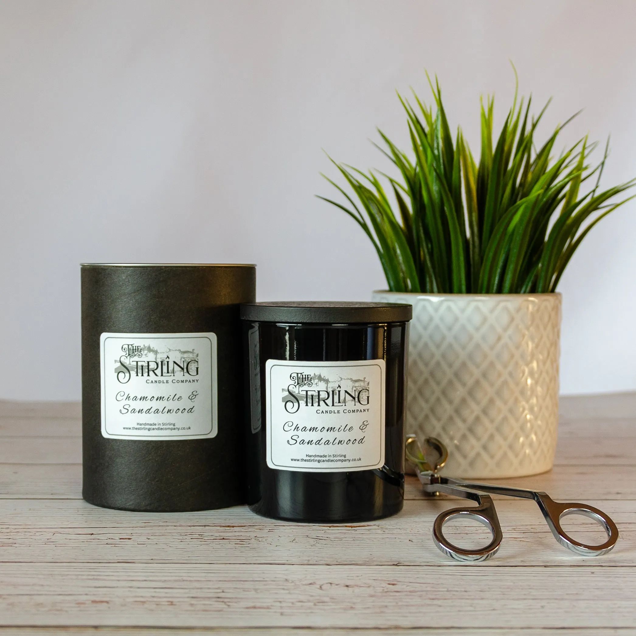 Chamomile & Sandalwood - Large Candle